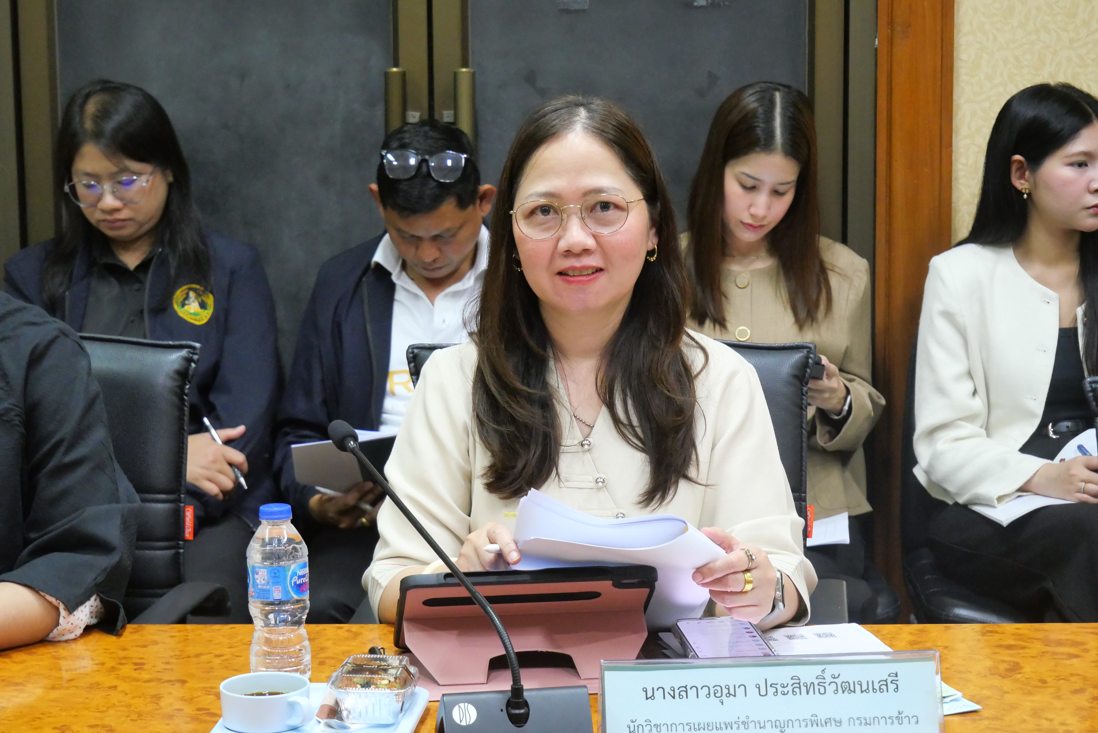 title - รองเลขาธิการ ส.ป.ก. ประชุมคณะทำงานสื่อสารกระทรวงเกษตรและสหกรณ์ ด้านการรับเรื่องร้องเรียนและแก้ไขปัญหาเกษตรกร ครั้งที่ 1/2569 